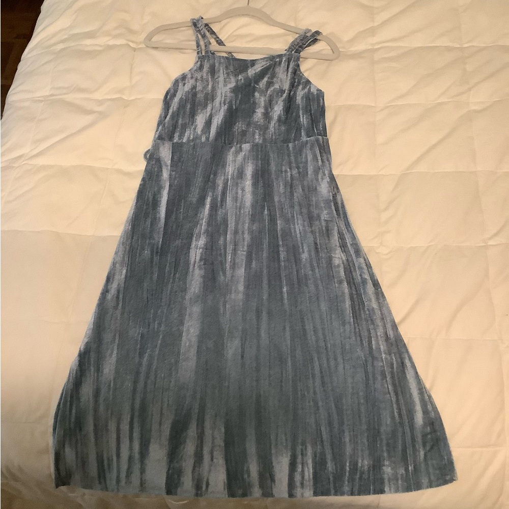 Long velvet dress for girls